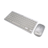 COMBO TECLADO INALAMBRICO DESKTOP LATAM + MOUSE 1600DPI, PLATEADO,  2 EN 1 2.4G & BLUETOOTH 5.0, XUE®
